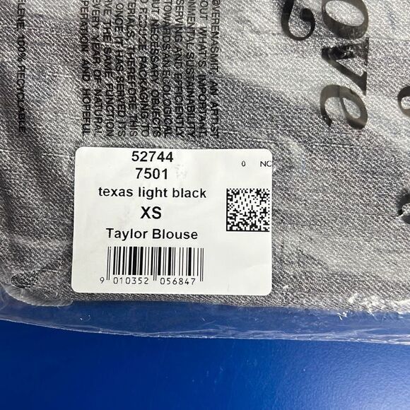 NWT Wolford Taylor Blouse Cardigan XS - Picture 11 of 11